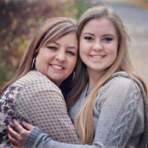 Meet your Posher, Laurie